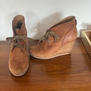Lucky Brand Tan Wedge Ankle Boots